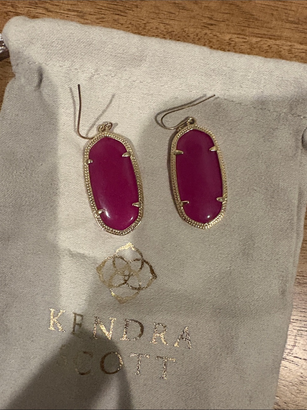 Kendra Scott Hot Pink Elle Drop Earrings in Gold
